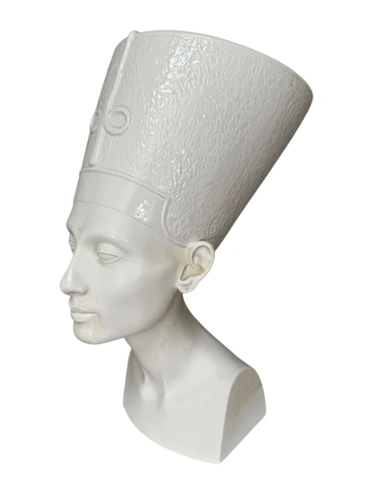 Mid-Century Modern Bust of Nefertiti by Rosenthal Germany, 1960s